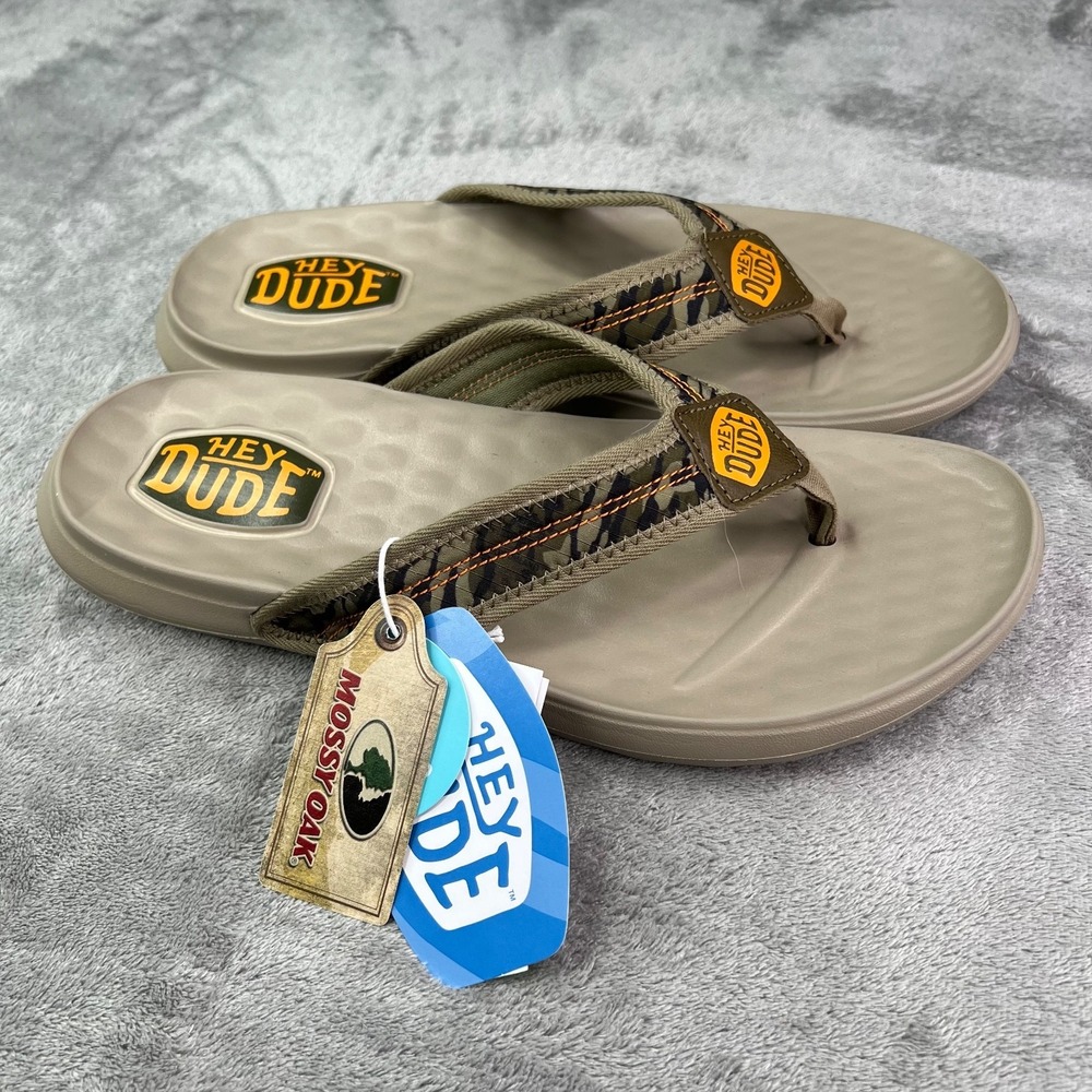 Hey Dude Myers Mossy Oak Thong Sandals Mens 9 Camo Comfort Flip Flops Summer NWT